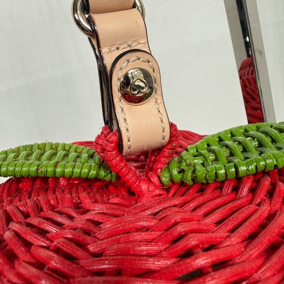 Kate Spade | Wicker Apple Wristlet - Picture 4 of 12